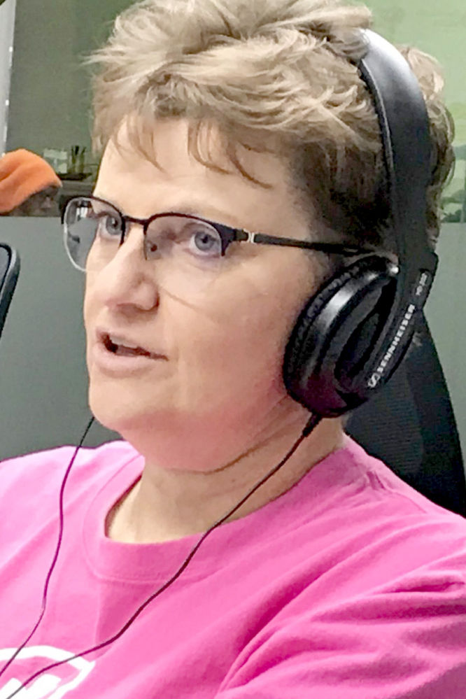 B10 julie pryde